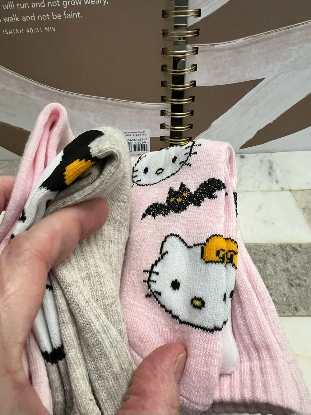 Sanrio Hello Kitty Halloween Ankle Socks - Pink & Gray - 3-Pack